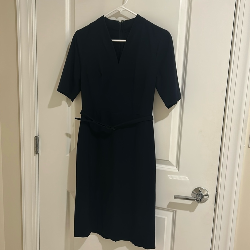 Excellent condition Ann Taylor navy sheath dress lined - belt included
